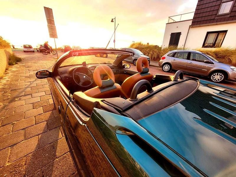 Groen Gebruikt 2005 Peugeot 206 Cabriolet | € 2.395 (Eerlijke prijs) - Afbeelding 1/4