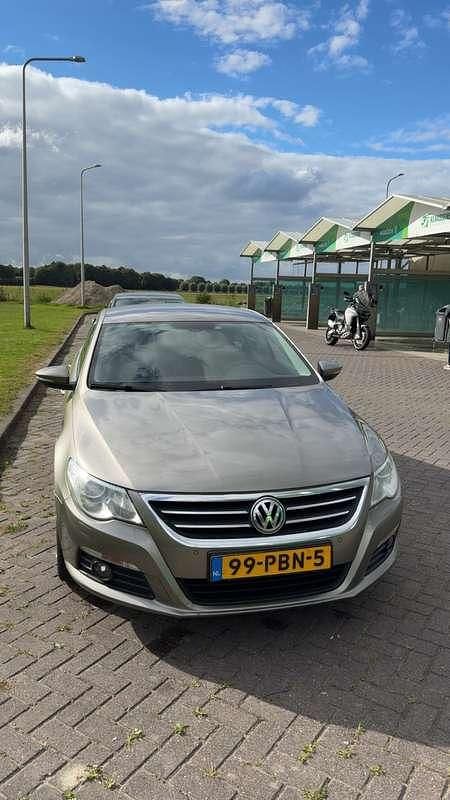 Occasion 2011 VW Passat Exclusive Coupé | € 4.000 (Eerlijke prijs) - Afbeelding 1/4