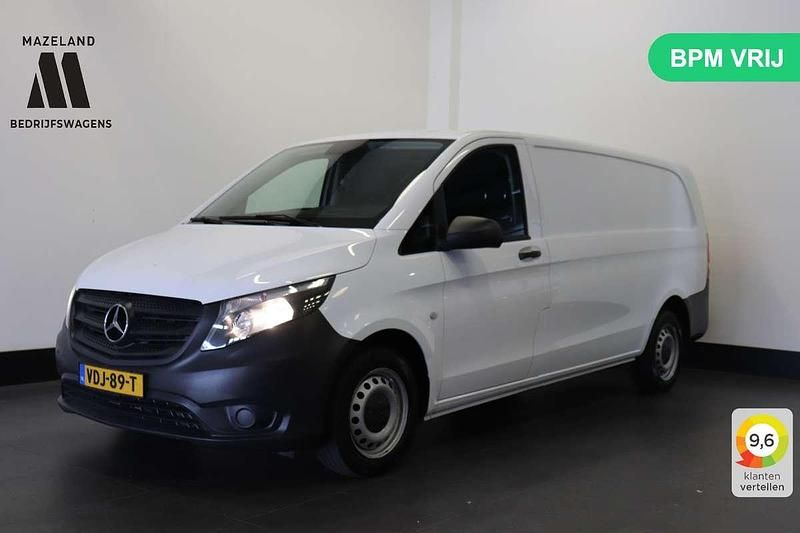 Wit Gebruikt 2019 Mercedes Vito MPV | € 14.900 (Super prijs) - Afbeelding 1/4