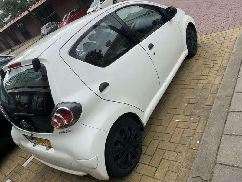 Occasion Toyota Aygo Comfort 68 PK (50 kW) 2012 Wit Hatchback