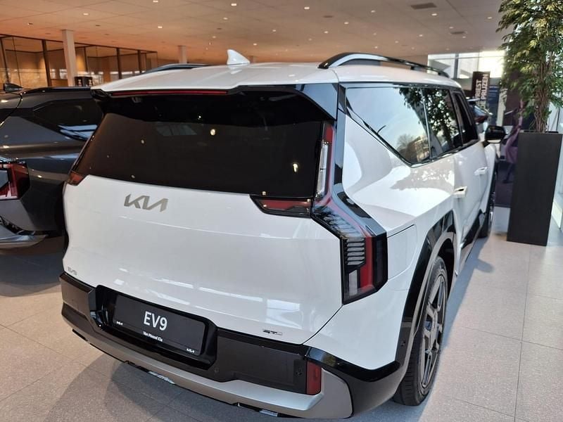 Nieuw Kia EV9 GT-Line 11 kW (15 PK) 2026 Wit SUV