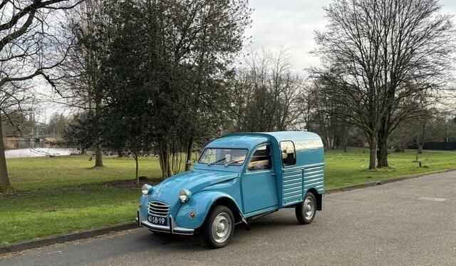 Occasion Citroën 2CV 29 PK (21 kW) 1973 Blauw Sedan