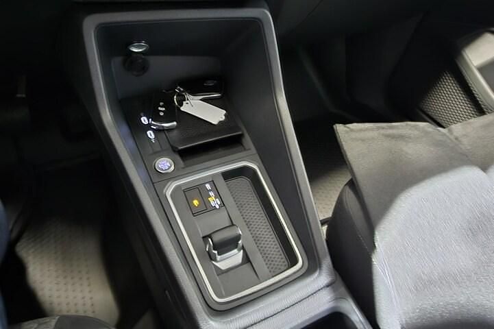 Nieuw Ford Transit Connect Limited 150 PK (110 kW) 2025 Grijs MPV