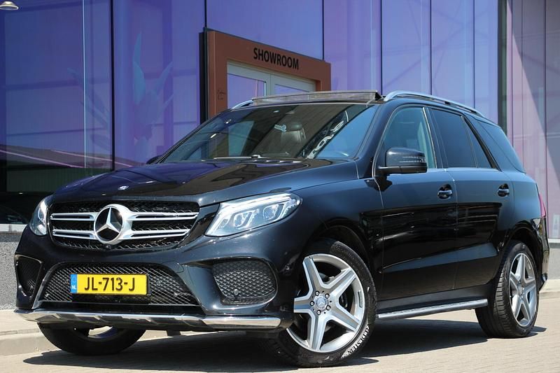 Zwart Occasion 2015 Mercedes GLE350 SUV | € 25.995 - Afbeelding 1/4