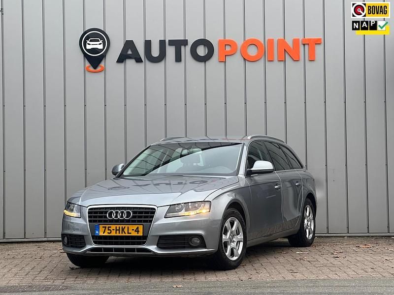 Grijs Occasion 2009 Audi A4 Proline Stationwagen | € 5.499 (Super prijs) - Afbeelding 1/4