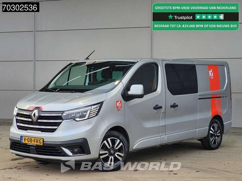 Zilver Gebruikt 2024 Renault Trafic Van | € 19.850 (Super prijs) - Afbeelding 1/3