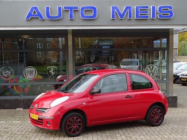 Rood Gebruikt 2005 Nissan Micra Pure Hatchback | € 1.295 (Eerlijke prijs) - Afbeelding 1/4