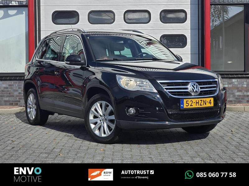 Zwart Gebruikt 2009 VW Tiguan Sport SUV | € 6.950 (Eerlijke prijs) - Afbeelding 1/4