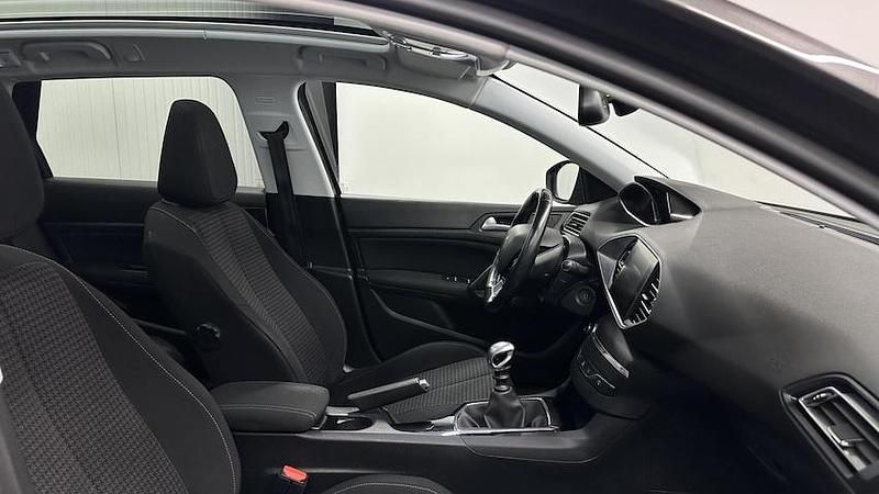 Occasion Peugeot 308 SW 2019 Grijs Stationwagen