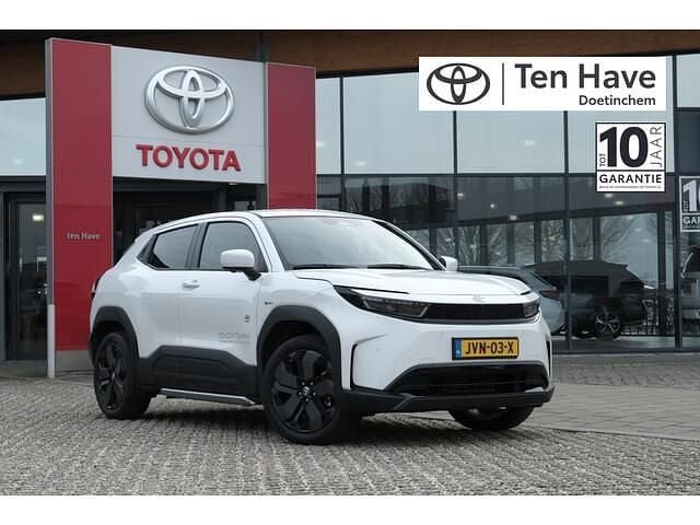 Nieuw Toyota Urban Cruiser Executive 127 kW (174 PK) 2026 Wit SUV
