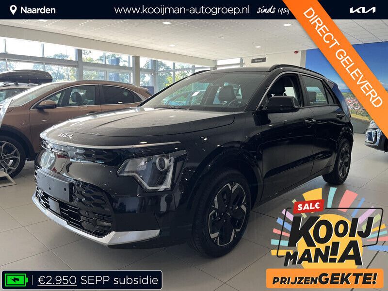 , metallic lak Gebruikt 2023 Kia e-Niro SUV | € 42.945 - Afbeelding 1/4
