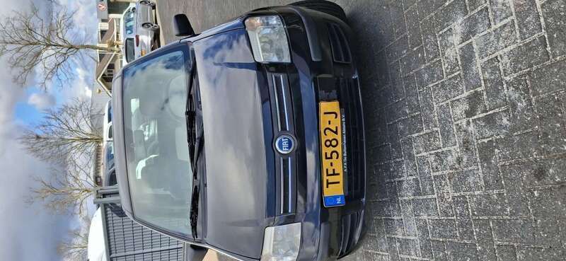 Zwart Gebruikt 2007 Fiat Panda Active Hatchback | € 1.750 (Eerlijke prijs) - Afbeelding 1/4