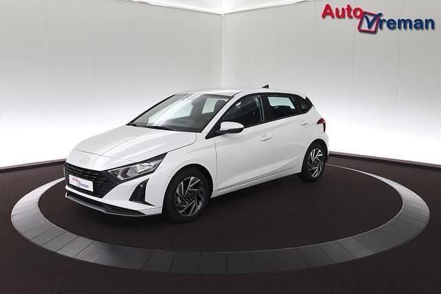 Wit Nieuw 2025 Hyundai i20 Comfort Hatchback | € 23.700 (Duur) - Afbeelding 1/4