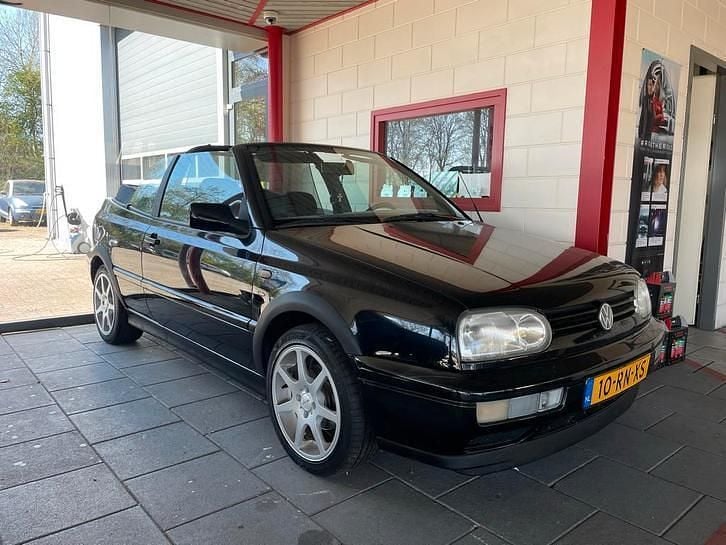 Occasion 1997 VW Golf III Cabriolet | € 2.290 (Eerlijke prijs) - Afbeelding 1/4