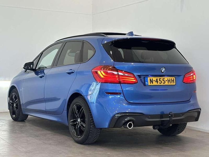Occasion BMW 218 Active Tourer Executive 140 PK (102 kW) 2021 Blauw, metallic lak MPV