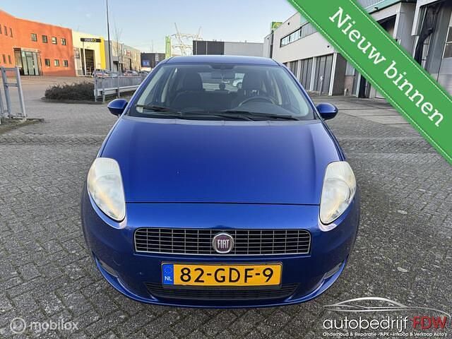 Occasion Fiat Grande Punto 77 PK (56 kW) 2008 Blauw Hatchback