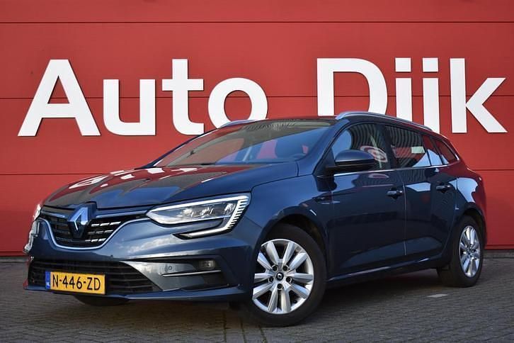 Occasion Renault Mégane IV Business 141 PK (103 kW) 2022 Stationwagen