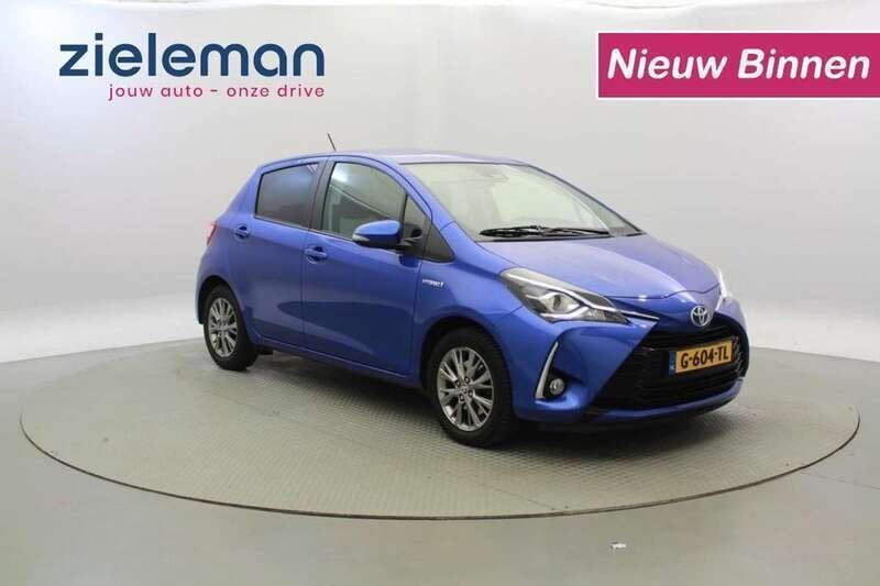 Blauw Gebruikt 2019 Toyota Yaris Hybrid Hatchback | € 13.345 (Goede deal) - Afbeelding 1/4