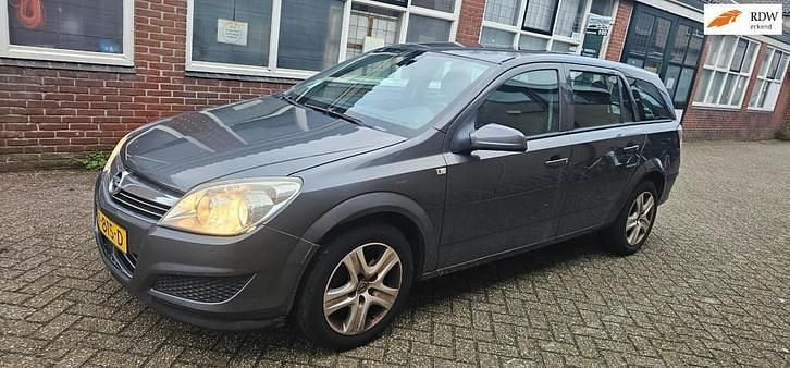 Occasion Opel Astra Cosmo 116 PK (85 kW) 2009 Grijs Stationwagen