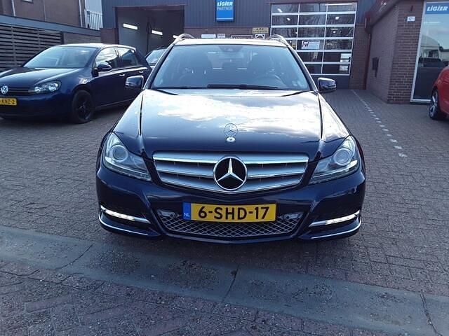 Occasion Mercedes C180 Ambition 157 PK (115 kW) 2013 Blauw Stationwagen