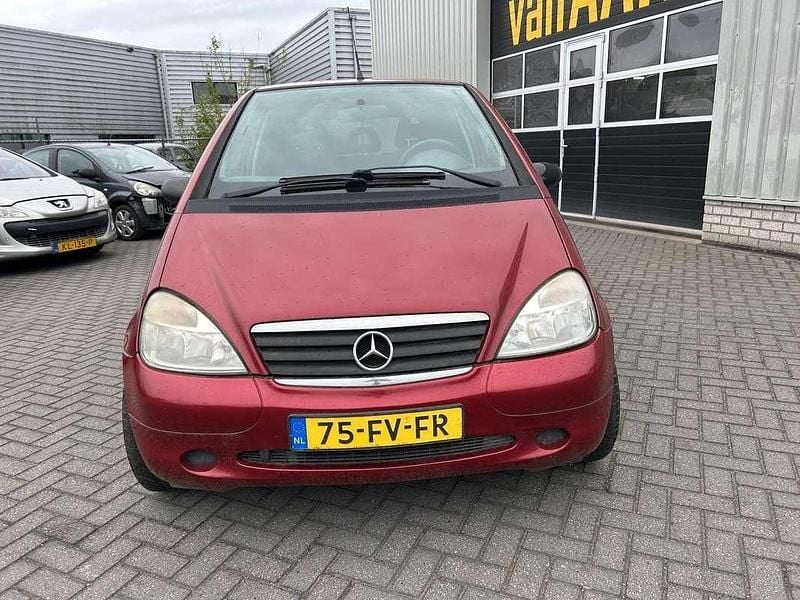Occasion Mercedes A160 Classic 102 PK (75 kW) 2001 Rood MPV