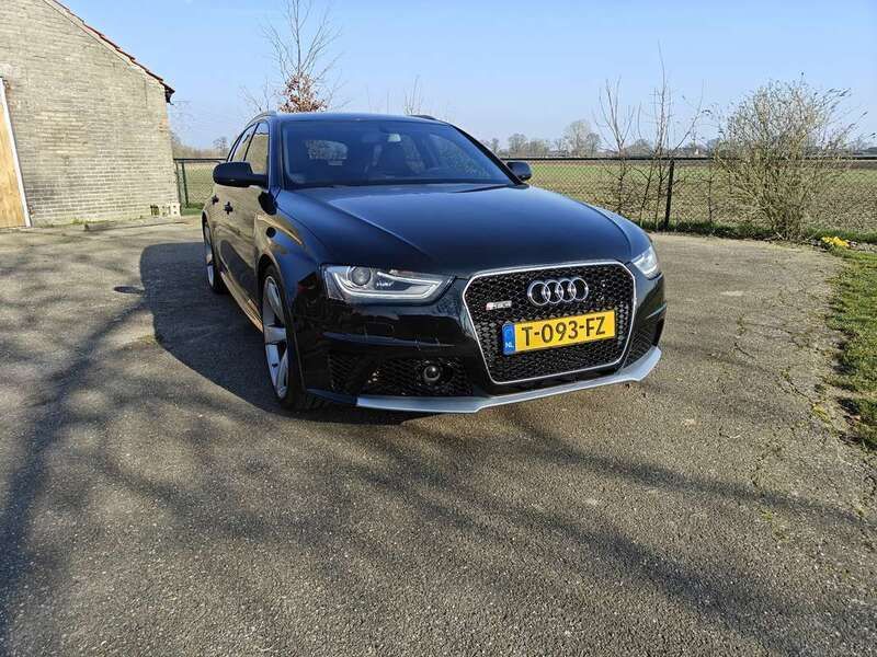 Zwart Gebruikt 2013 Audi RS4 Stationwagen | € 30.995 - Afbeelding 1/4