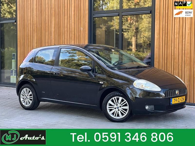Occasion Fiat Punto Dynamic 78 PK (57 kW) 2008 Zwart Hatchback