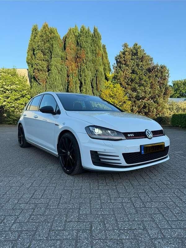 Wit Gebruikt 2016 VW Golf VII GTI Stationwagen | € 16.000 (Super prijs) - Afbeelding 1/4
