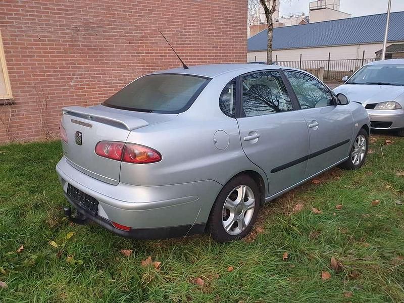 Occasion Seat Cordoba 101 PK (74 kW) 2006 Grijs Sedan