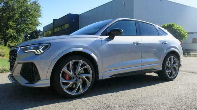 Grijs Gebruikt 2022 Audi RS Q3 SUV | € 78.500 (Duur) - Afbeelding 1/4