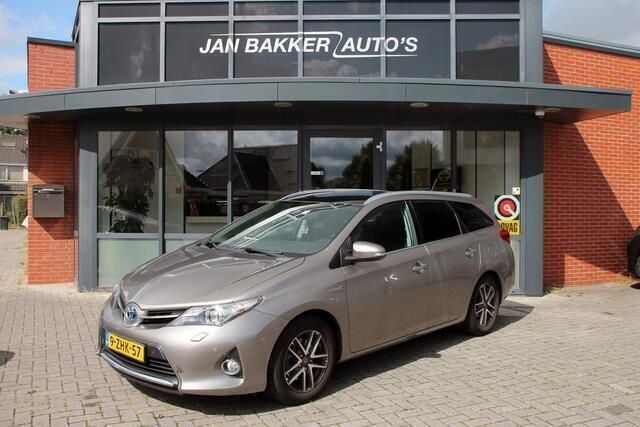 Bruin Gebruikt 2014 Toyota Auris Touring Sports Stationwagen | € 9.750 (Goede deal) - Afbeelding 1/4