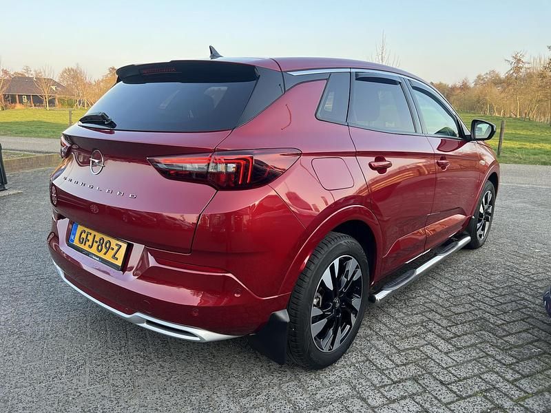 Occasion Opel Grandland X Elegance 131 PK (96 kW) 2023 Rood SUV
