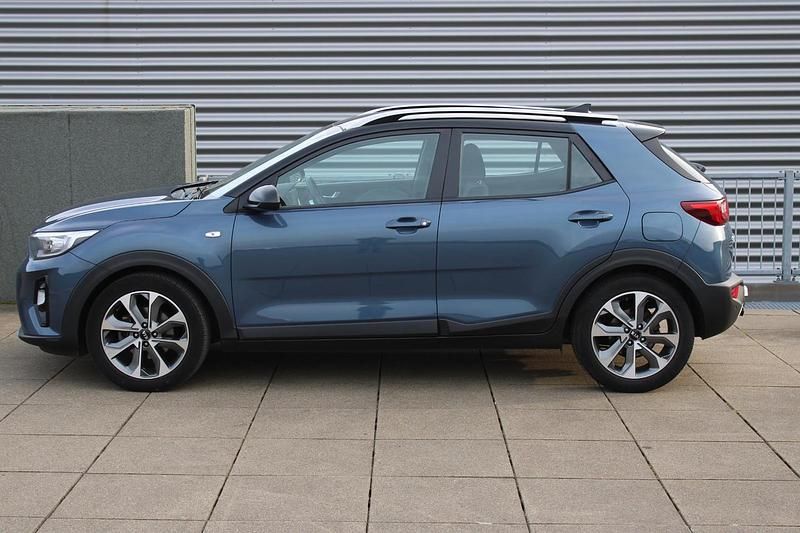 Occasion Kia Stonic 101 PK (74 kW) 2019 Blauw SUV