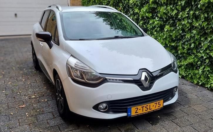 Gebruikt 2014 Renault Clio IV Stationwagen | € 4.500 (Iets duurder) - Afbeelding 1/4