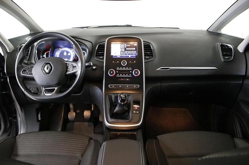 Occasion Renault Scénic IV Intens 2017 Grijs MPV