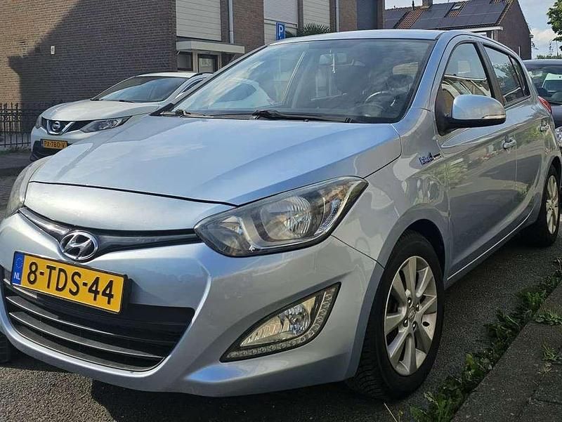 Blauw Gebruikt 2014 Hyundai i20 Stationwagen | € 6.500 - Afbeelding 1/4