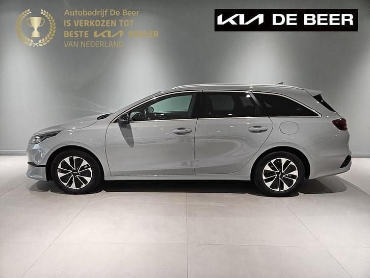 Grijs Gebruikt 2025 Kia Ceed Sportswagon Stationwagen | € 30.995 - Afbeelding 1/1