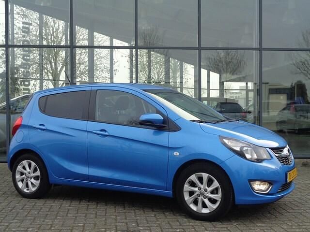Occasion Opel Karl Innovation 74 PK (54 kW) 2018 Blauw (metallic) Hatchback