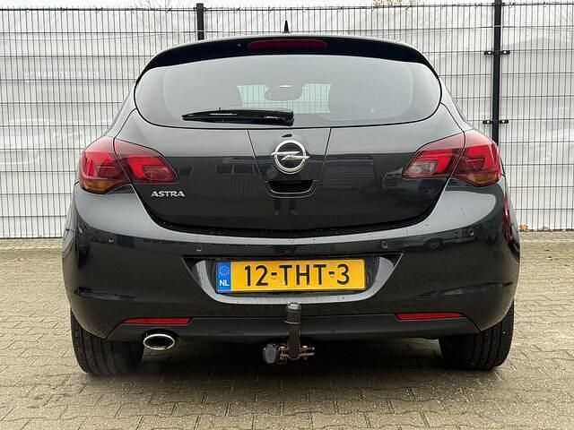 Occasion Opel Astra Cosmo 120 PK (88 kW) 2012 Zwart Hatchback