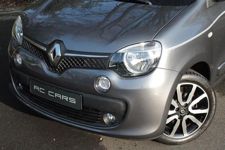 Occasion Renault Twingo 90 PK (66 kW) 2017 Grijs (metallic) Hatchback