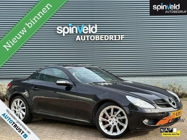Zwart Gebruikt 2004 Mercedes SLK200 Cabriolet | € 5.750 (Goede deal) - Afbeelding 1/4