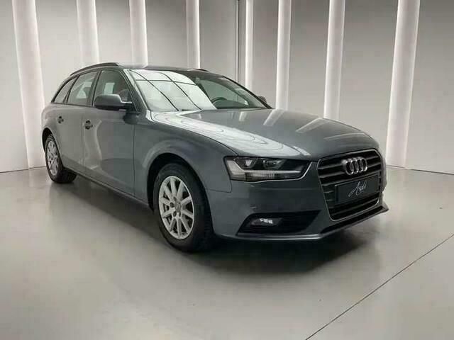 Grijs Gebruikt 2012 Audi A4 Stationwagen | € 12.950 (Duur) - Afbeelding 1/4