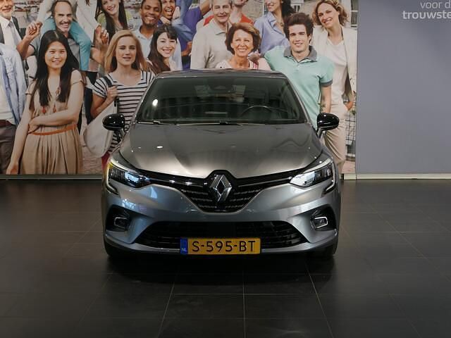 Gris schiste kqg (grijs metallic) Gebruikt 2023 Renault Clio V Techno Hatchback | € 17.295 (Eerlijke prijs) - Afbeelding 1/3