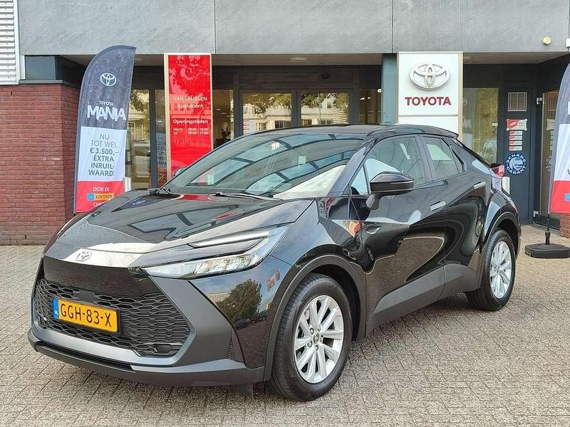 Occasion Toyota C-HR 140 PK (102 kW) 2024 Zwart SUV