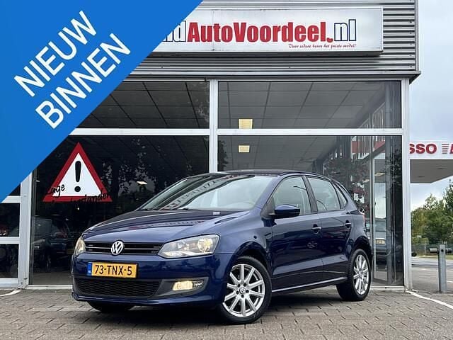 Blauw Gebruikt 2012 VW Polo Comfortline Hatchback | € 5.499 (Eerlijke prijs) - Afbeelding 1/4