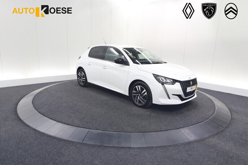 Wit Gebruikt 2024 Peugeot 208 Allure Hatchback | € 20.795 (Eerlijke prijs) - Afbeelding 1/4