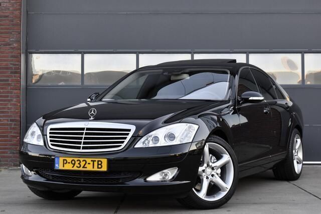 Zwart Gebruikt 2008 Mercedes S350 Prestige Sedan | € 23.950 (Iets duurder) - Afbeelding 1/4