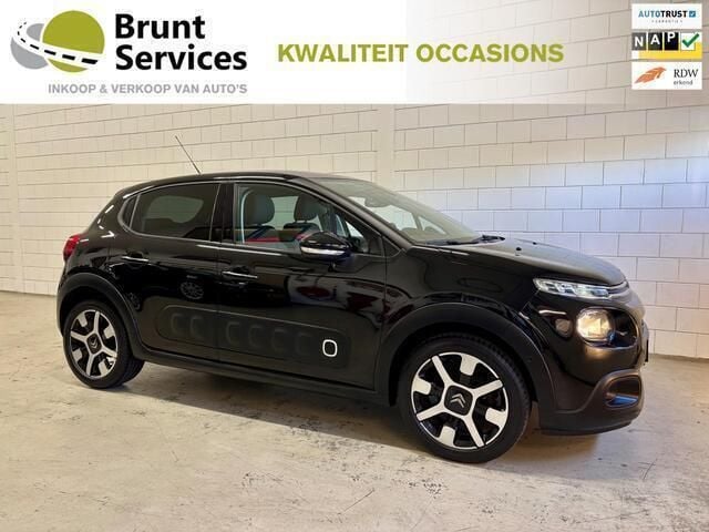 Zwart Gebruikt 2017 Citroën C3 PureTech Hatchback | € 10.450 (Eerlijke prijs) - Afbeelding 1/4