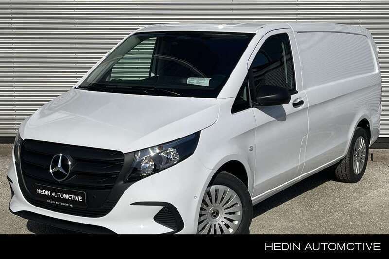 Wit Nieuw 2025 Mercedes Vito MPV | € 72.010 - Afbeelding 1/4