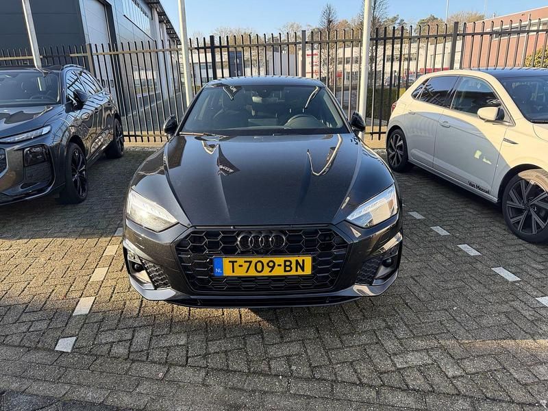 Occasion Audi A5 Sportback S-Line 150 PK (110 kW) 2022 Zwart (metallic) Hatchback